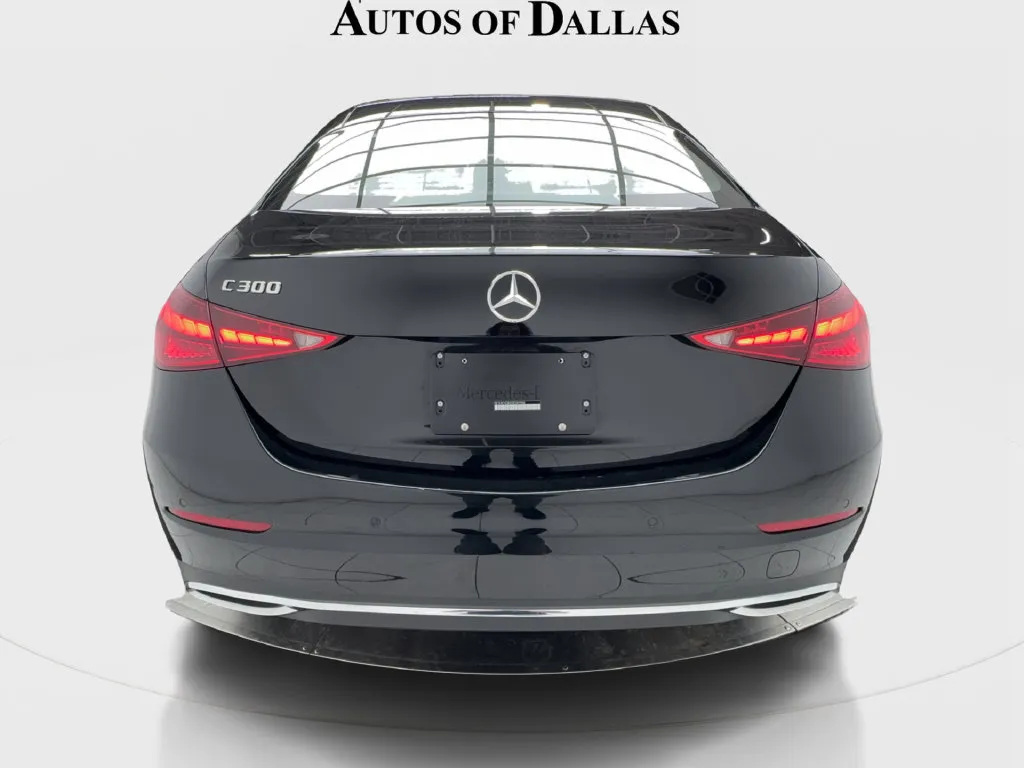 Mercedes-Benz C-Class photo 10