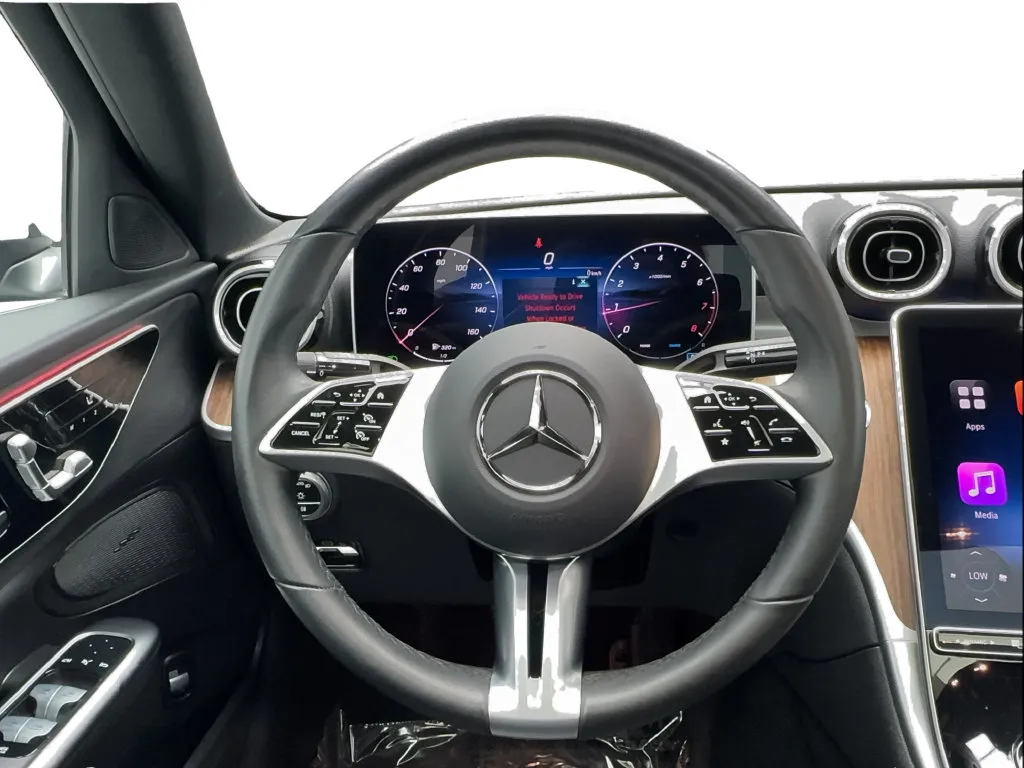 Mercedes-Benz C-Class photo 36