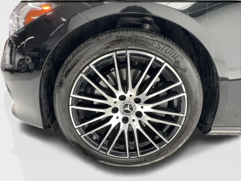 Mercedes-Benz C-Class photo 14