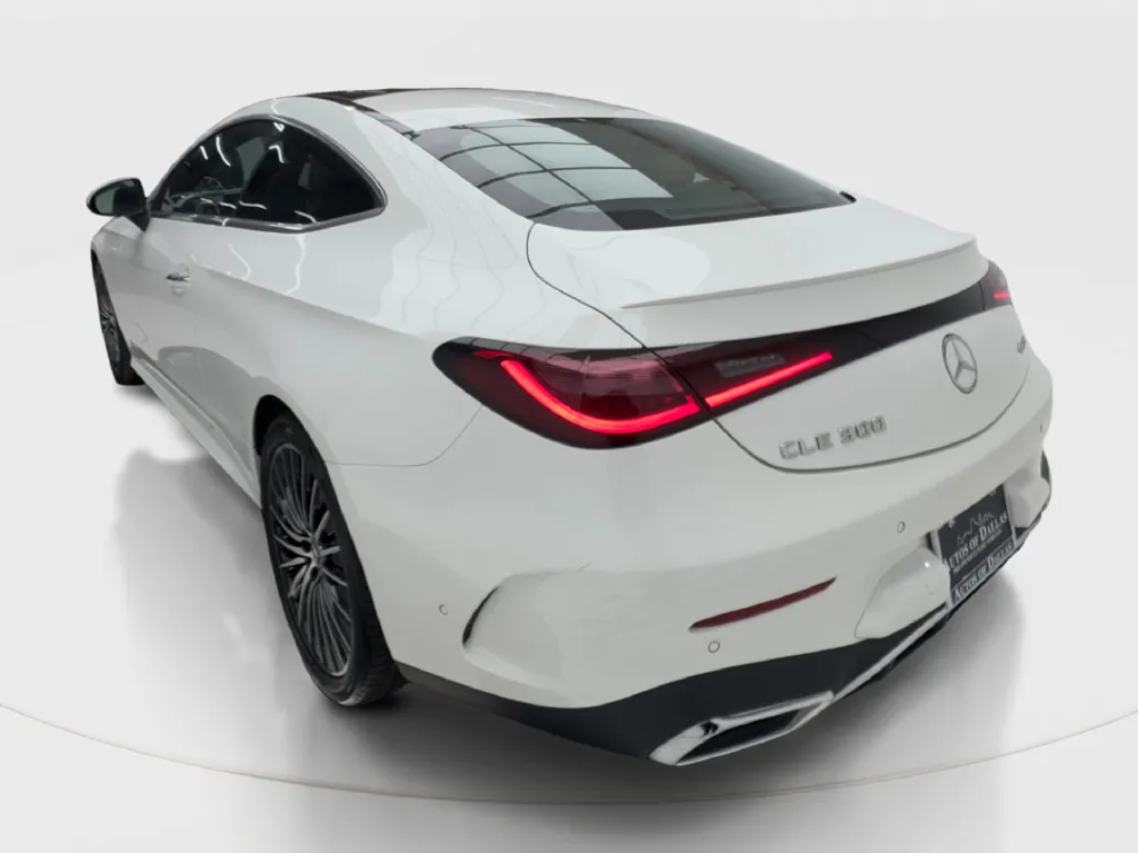 Mercedes-Benz CLE photo 11