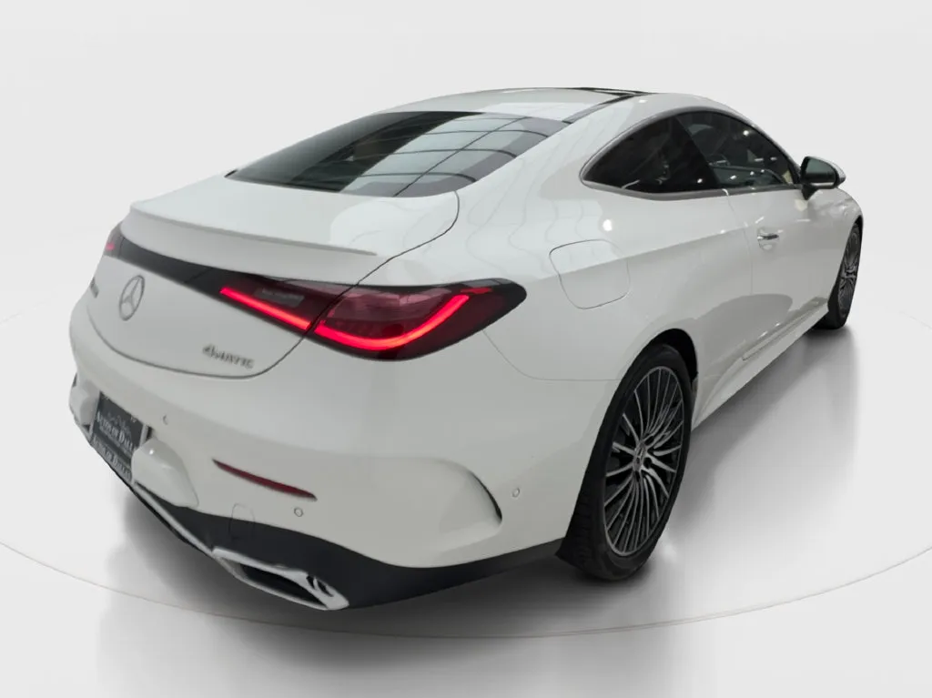Mercedes-Benz CLE photo 8