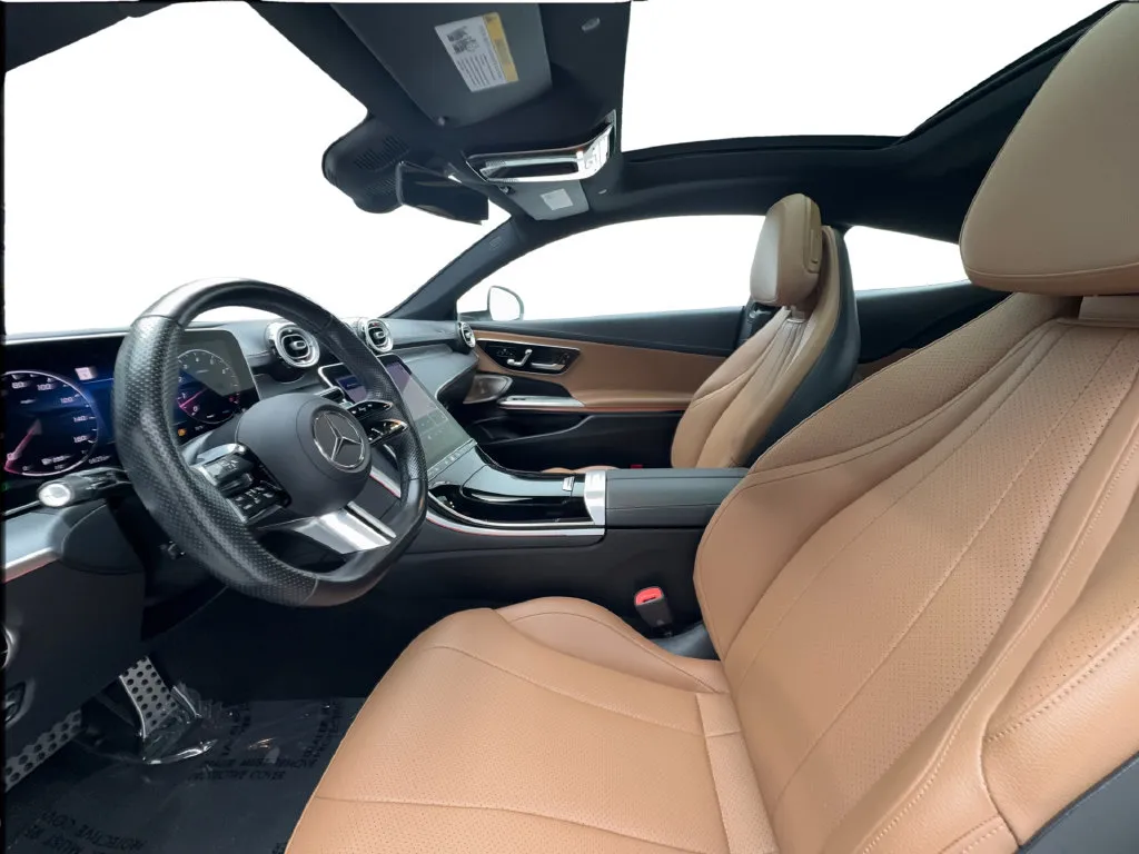 Mercedes-Benz CLE photo 22