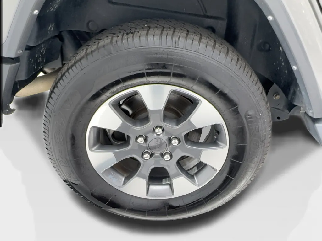 Jeep Wrangler photo 16