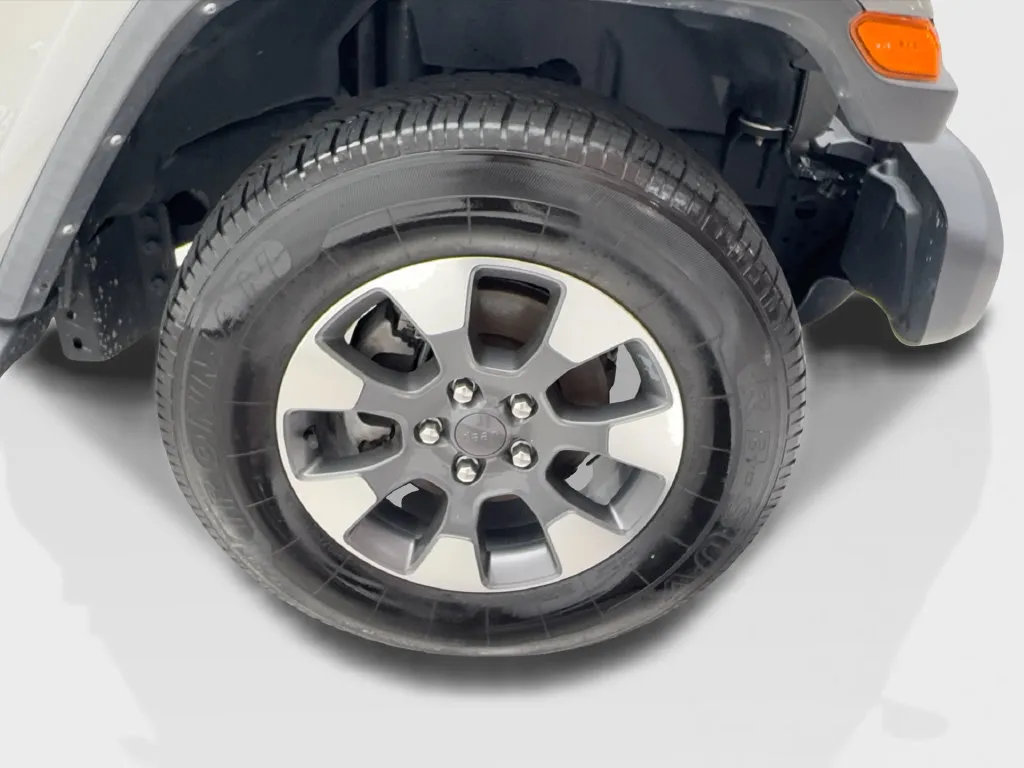 Jeep Wrangler photo 15
