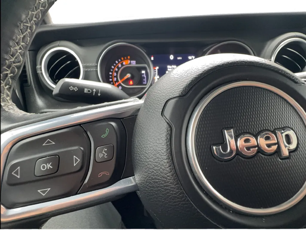 Jeep Wrangler photo 40