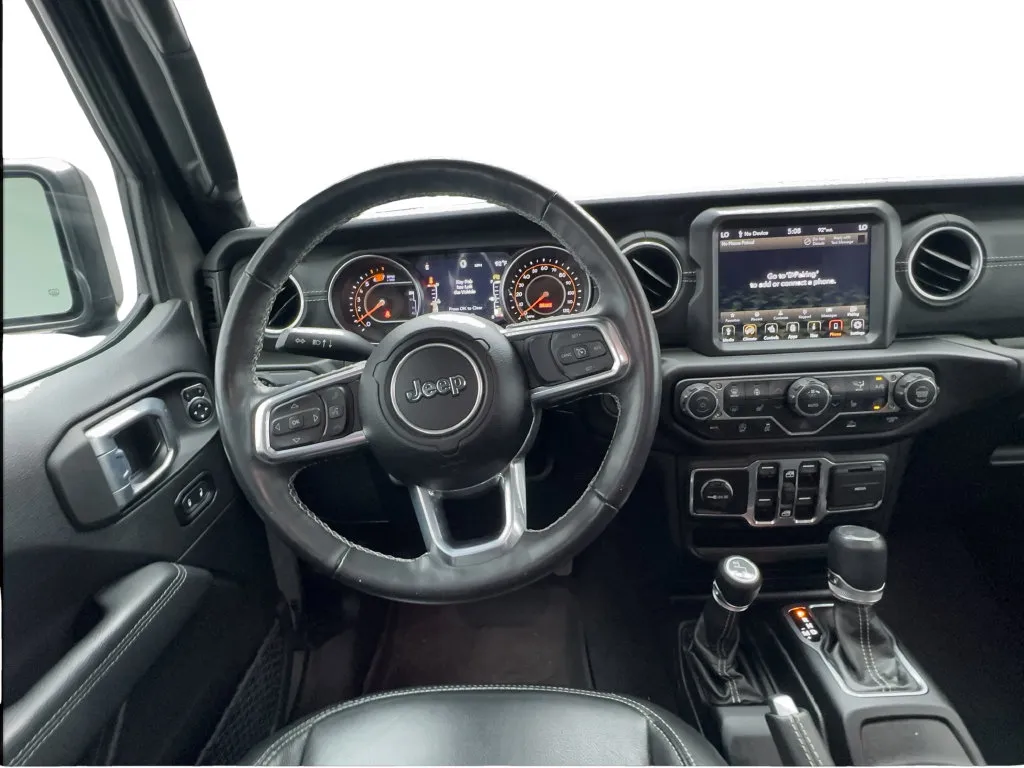 Jeep Wrangler photo 34