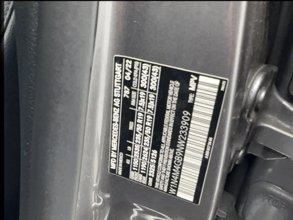 Mercedes-Benz GLB photo 51