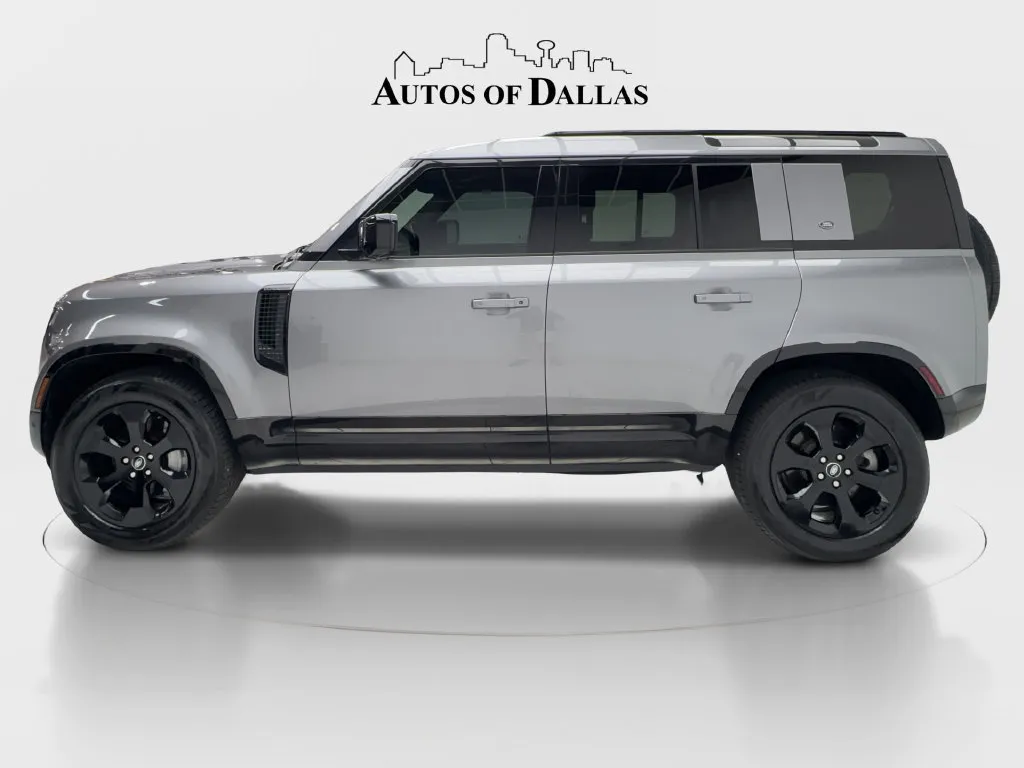 Land Rover Defender photo 10