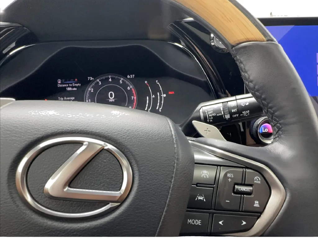 Lexus RX photo 47