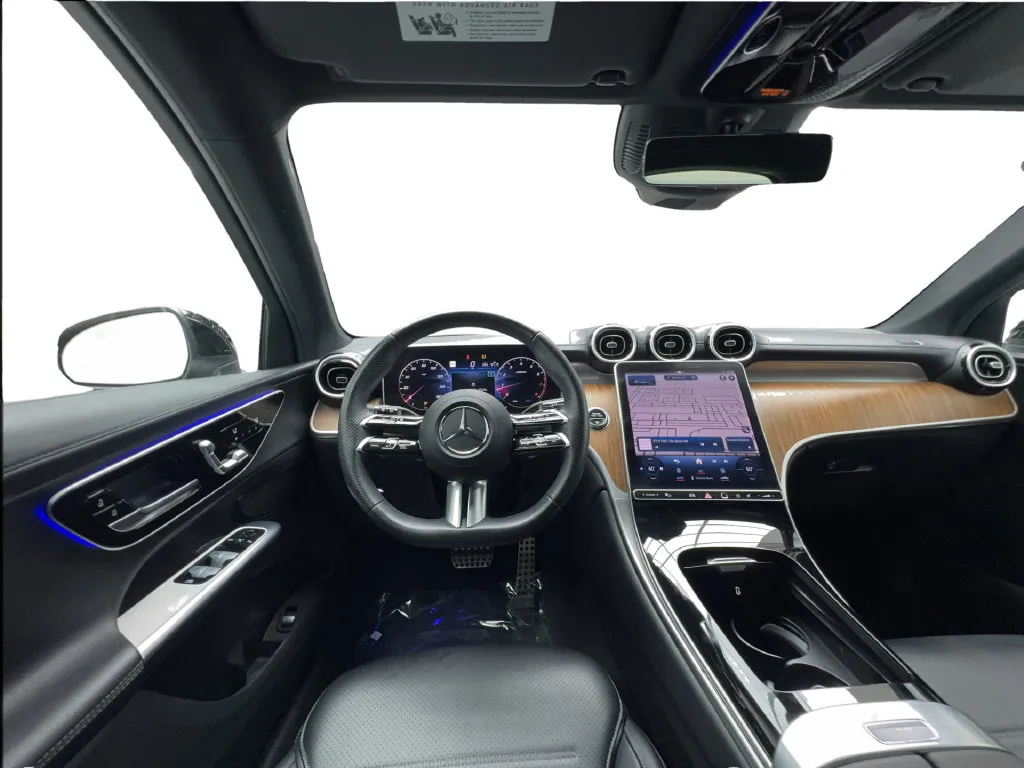Mercedes-Benz GLC photo 34