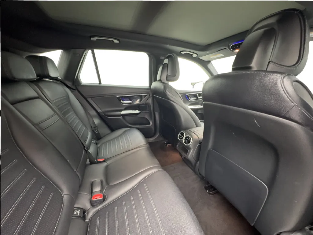 Mercedes-Benz GLC photo 28