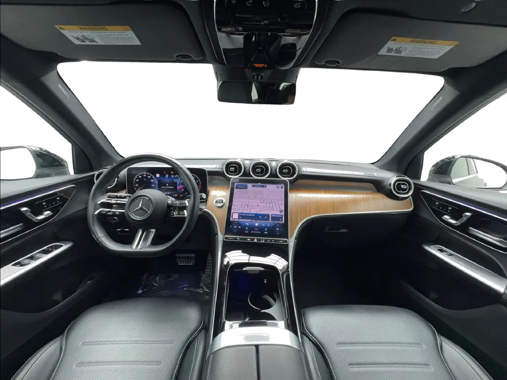 Mercedes-Benz GLC photo 36