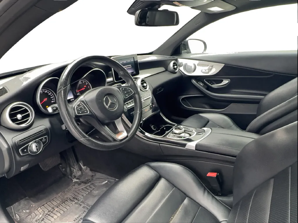 Mercedes-Benz C-Class photo 22