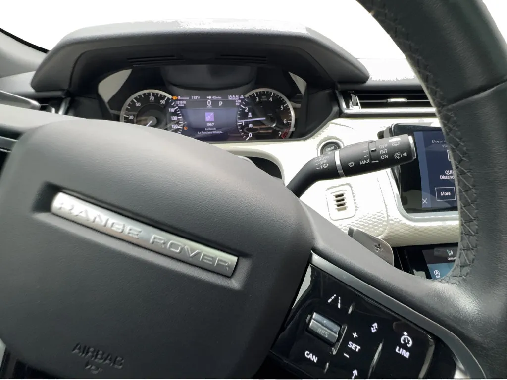 Land Rover Range Rover Velar photo 44