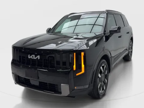 More photos of 2027 Kia Telluride S at Autos of Dallas - Plano, TX