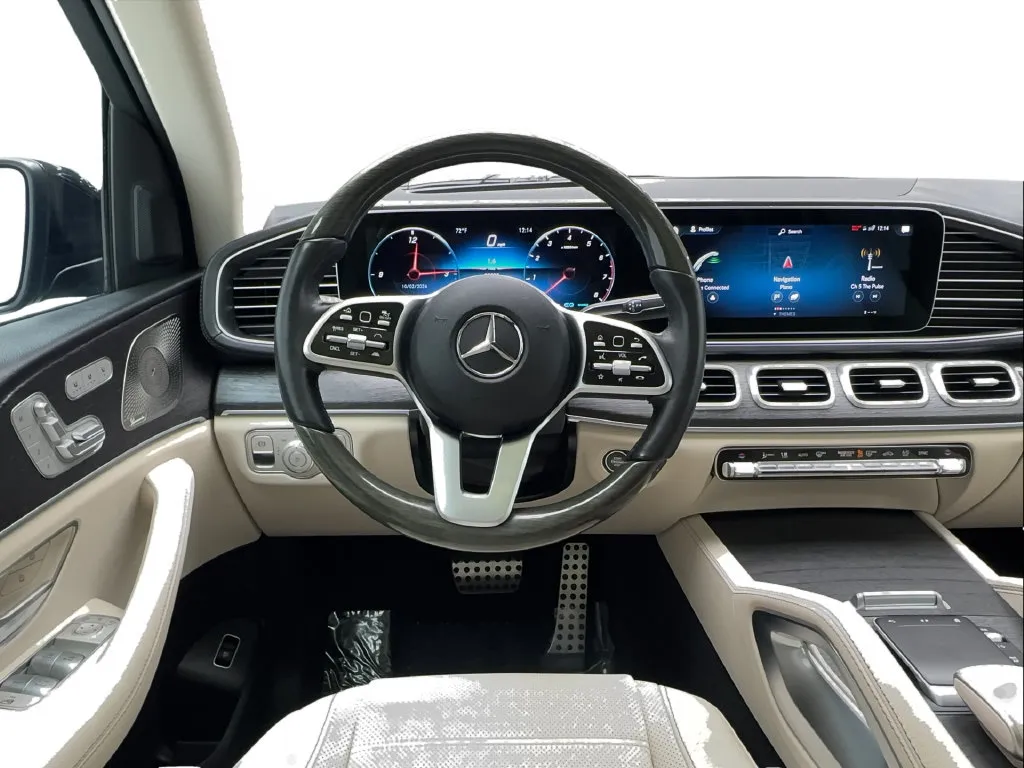 Mercedes-Benz GLS photo 21