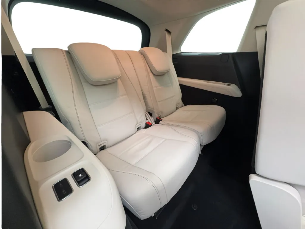 Mercedes-Benz GLS photo 41