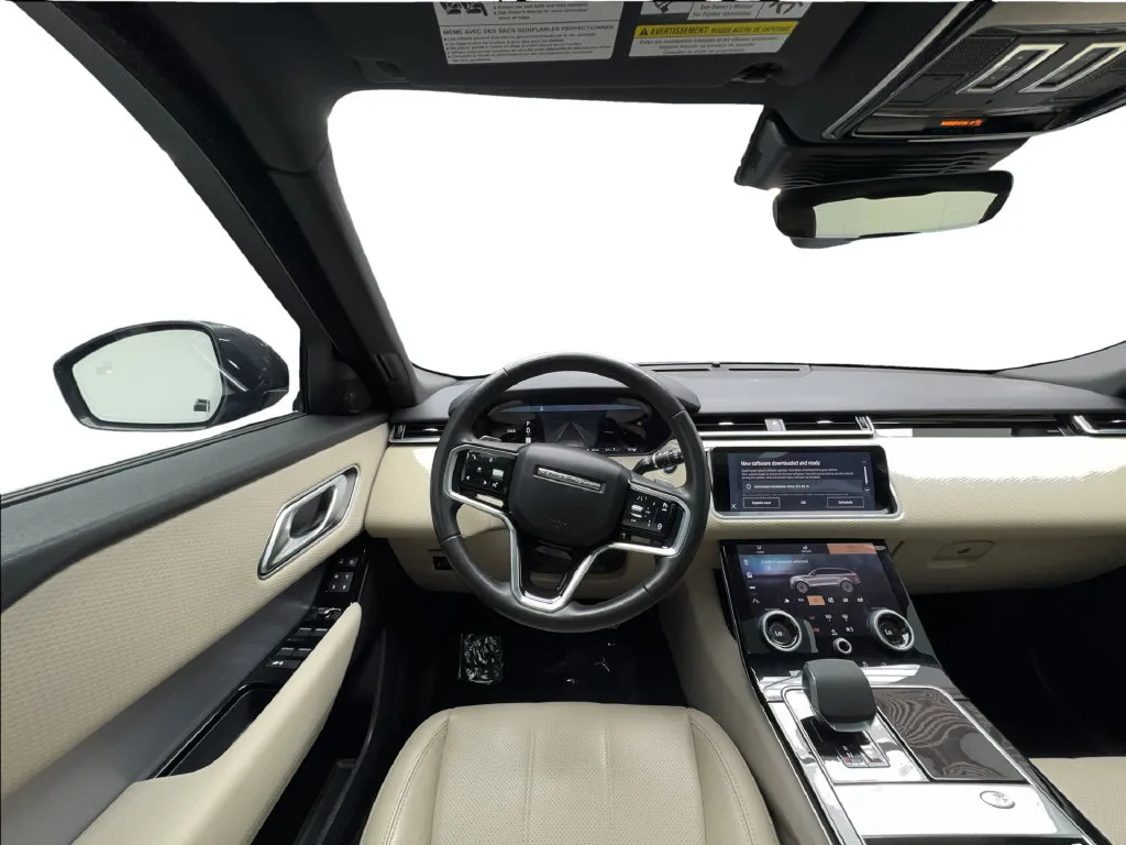 Land Rover Range Rover Velar photo 43