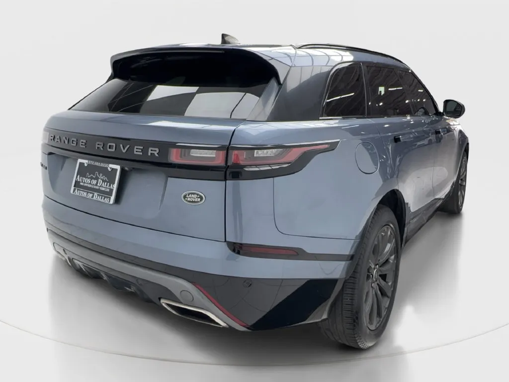Land Rover Range Rover Velar photo 8