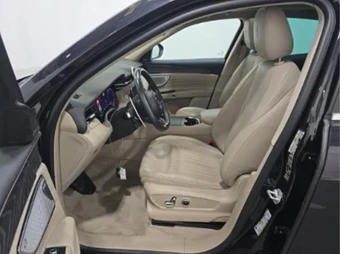 More photos of 2023 Maserati Grecale GT at Autos of Dallas - Plano, TX