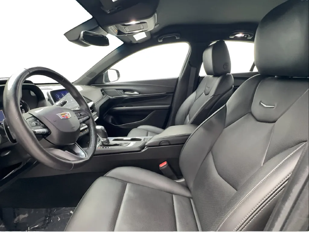 Cadillac CT4 photo 19