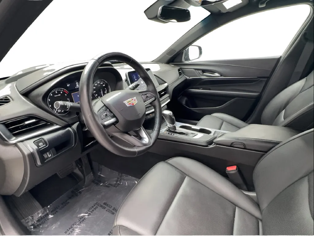 Cadillac CT4 photo 20