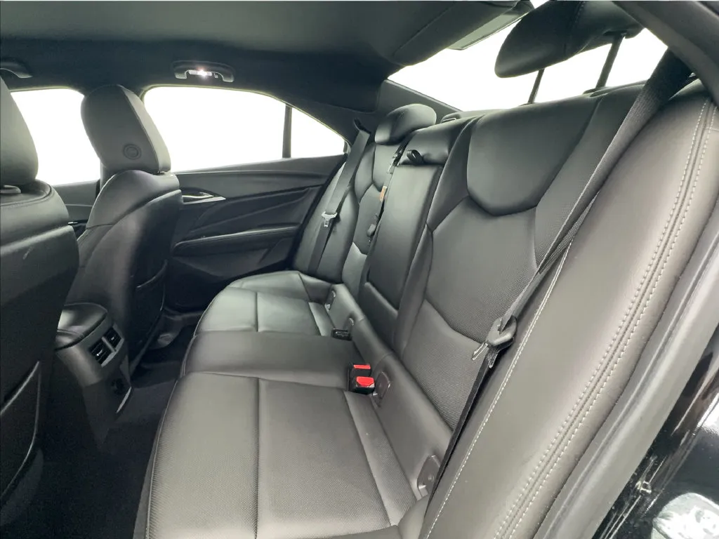 Cadillac CT4 photo 23