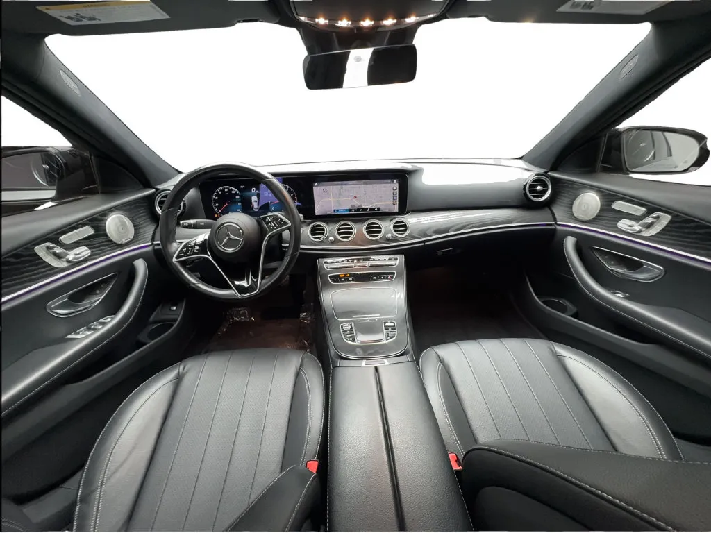 Mercedes-Benz E-Class photo 39