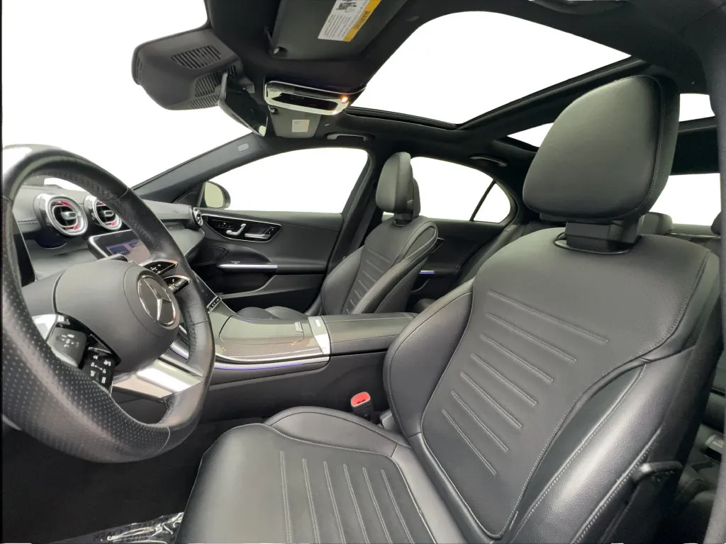 Mercedes-Benz C-Class photo 21