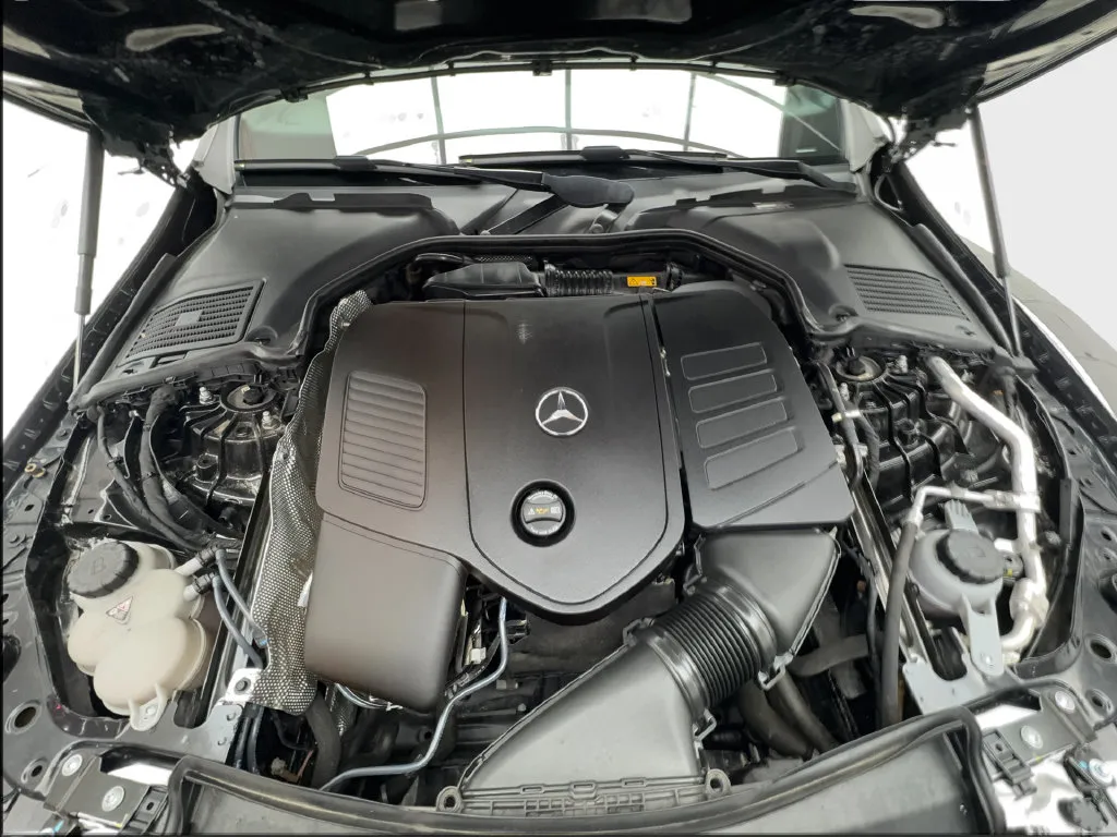 Mercedes-Benz C-Class photo 20