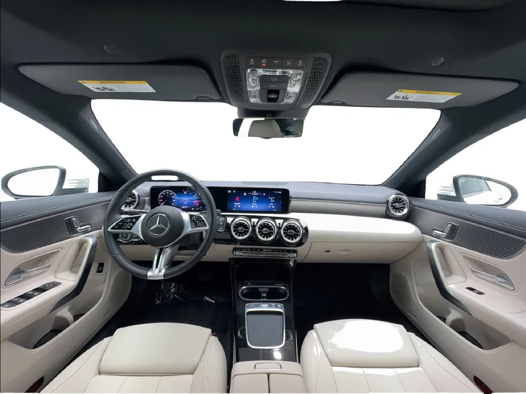 Mercedes-Benz CLA photo 37