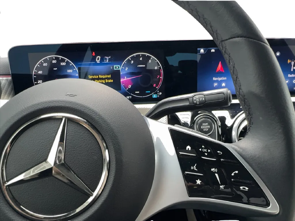 Mercedes-Benz CLA photo 44