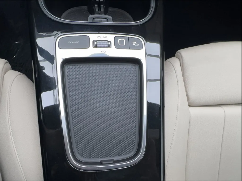 Mercedes-Benz CLA photo 45