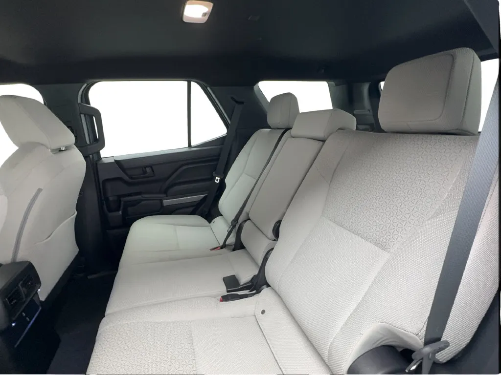 Toyota 4Runner photo 26