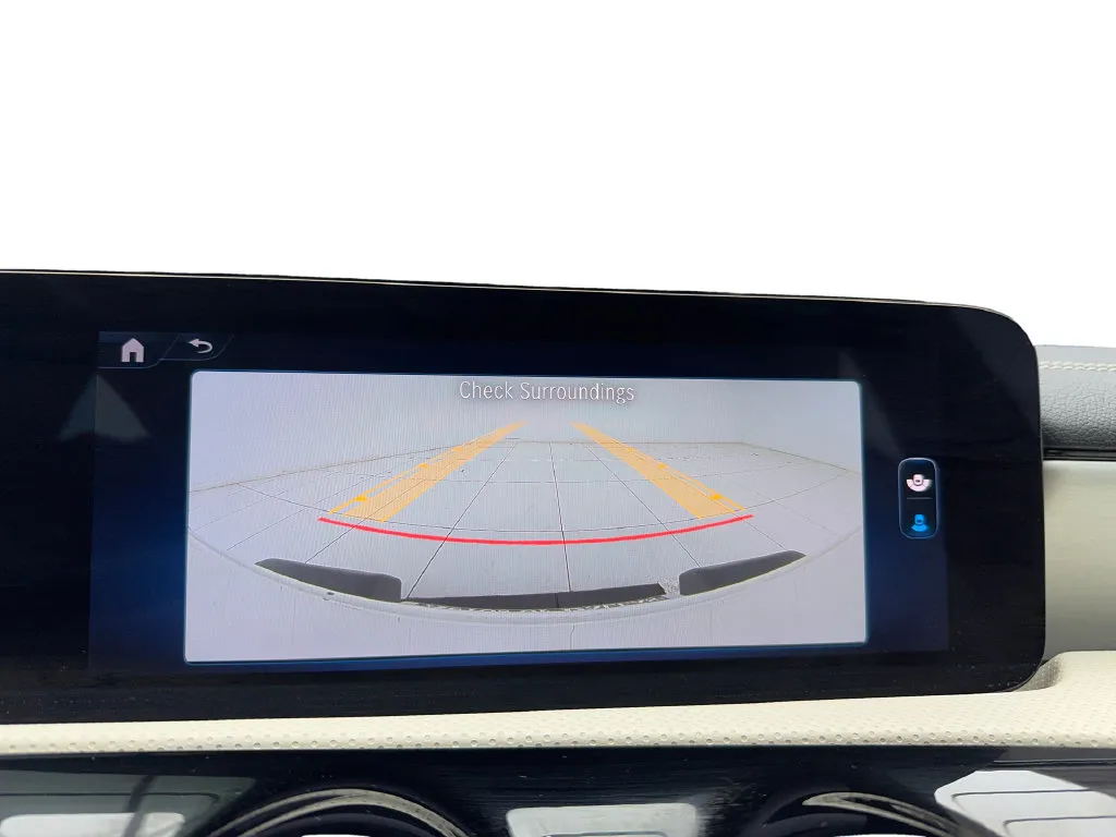 Mercedes-Benz CLA photo 52