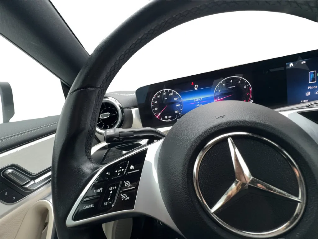 Mercedes-Benz CLA photo 44