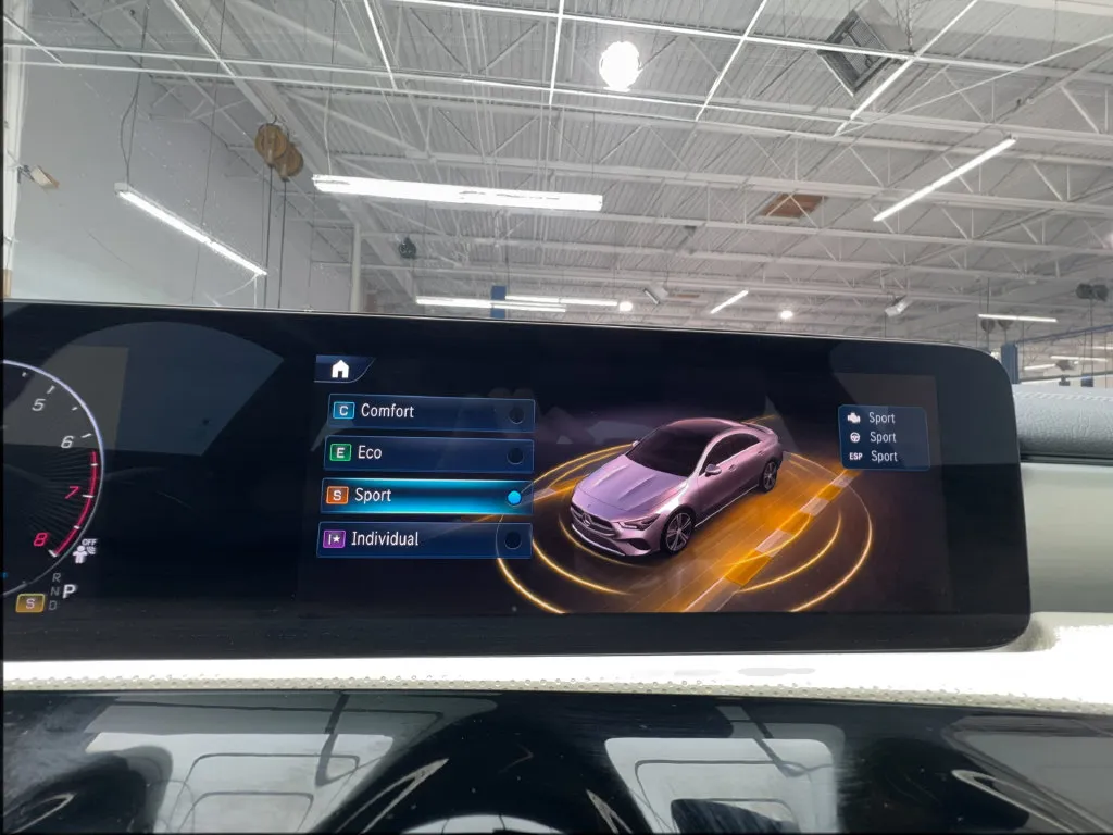 Mercedes-Benz CLA photo 51