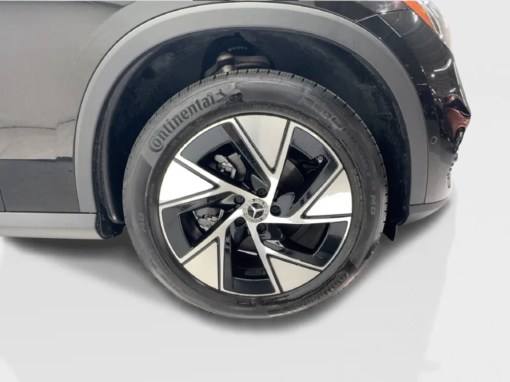 Mercedes-Benz GLC photo 16