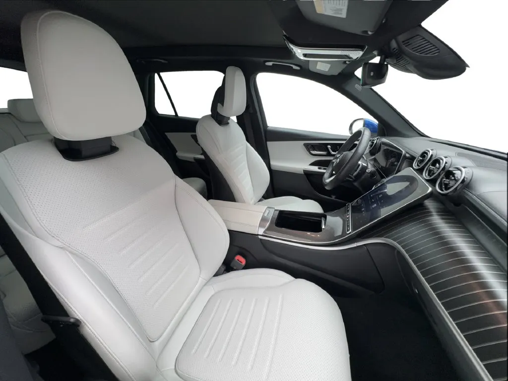 Mercedes-Benz GLC photo 43