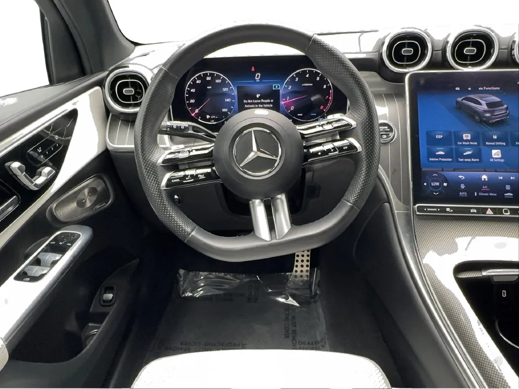 Mercedes-Benz GLC photo 30