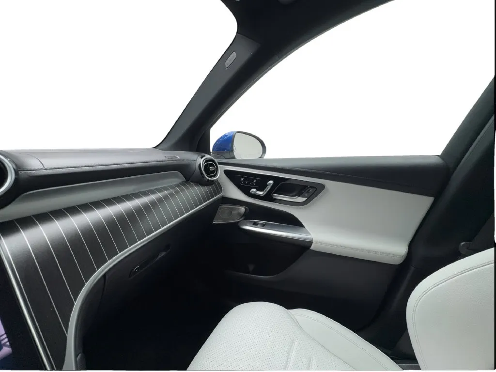 Mercedes-Benz GLC photo 25
