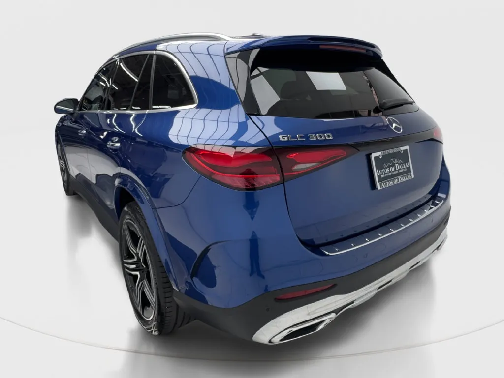 Mercedes-Benz GLC photo 7