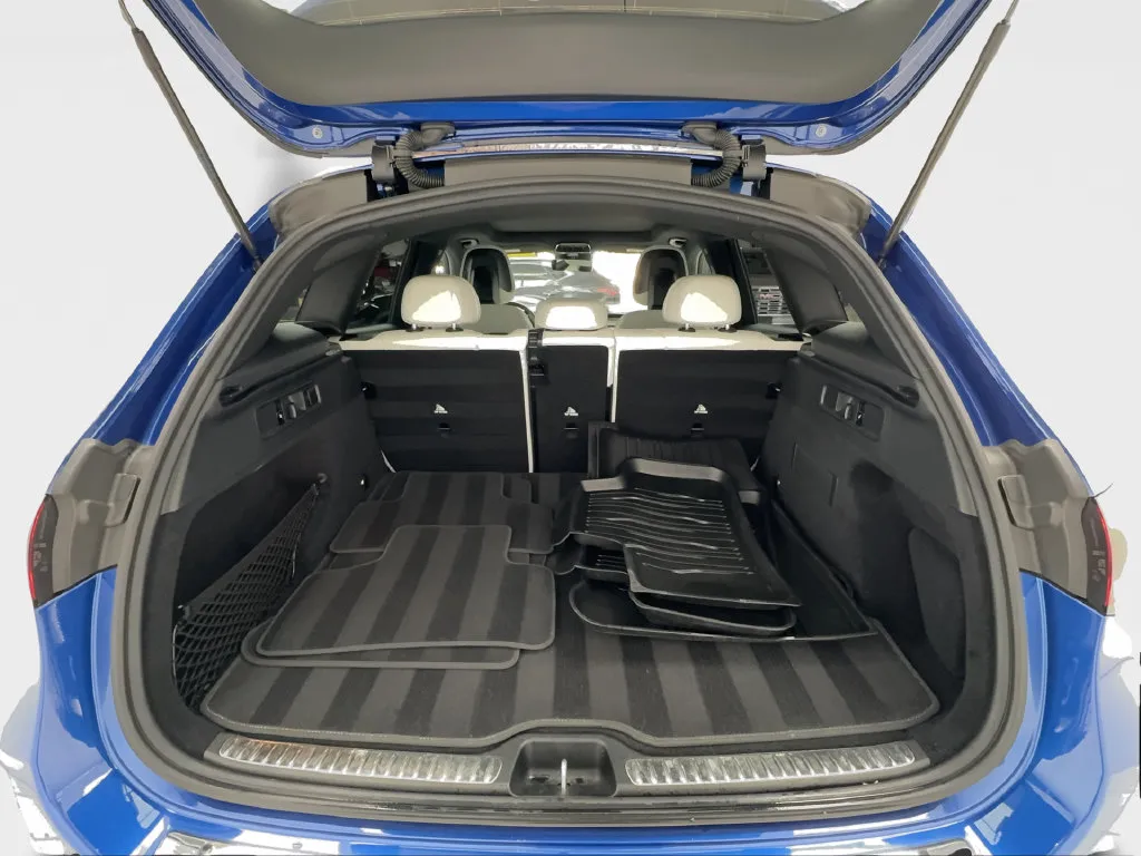 Mercedes-Benz GLC photo 16