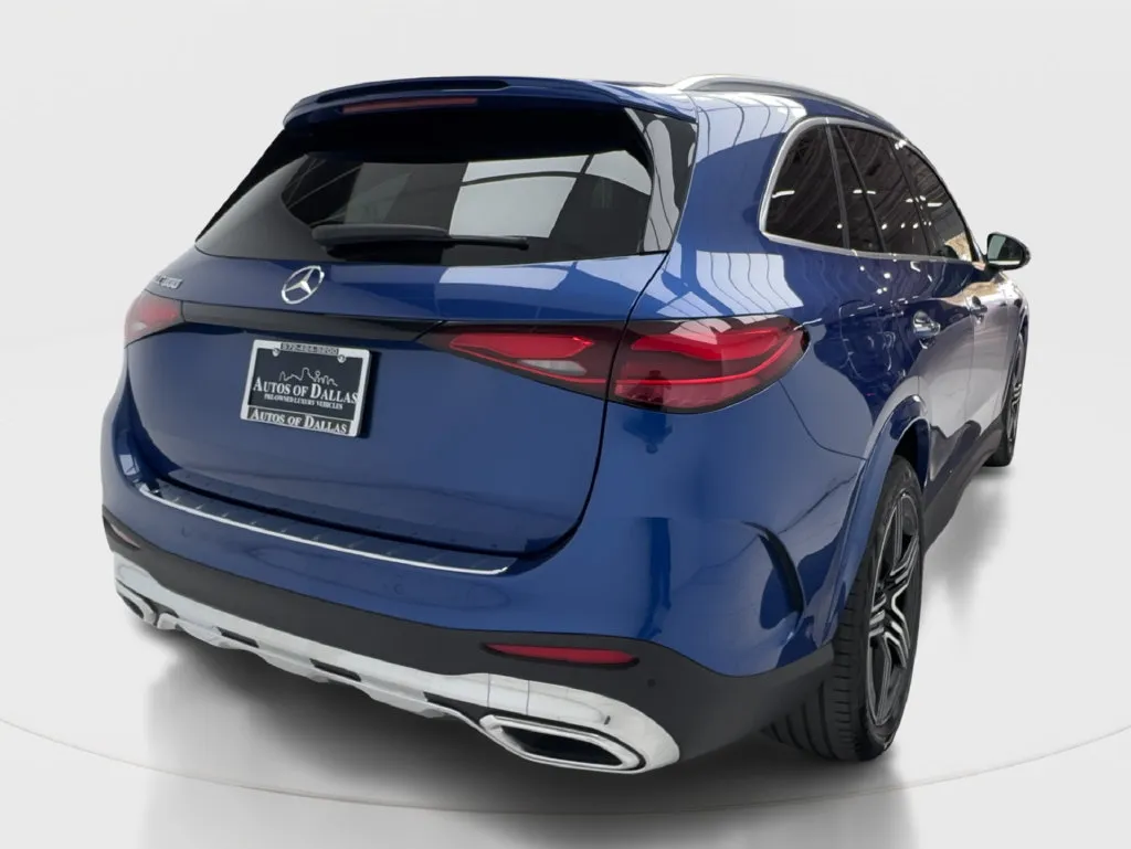 Mercedes-Benz GLC photo 10