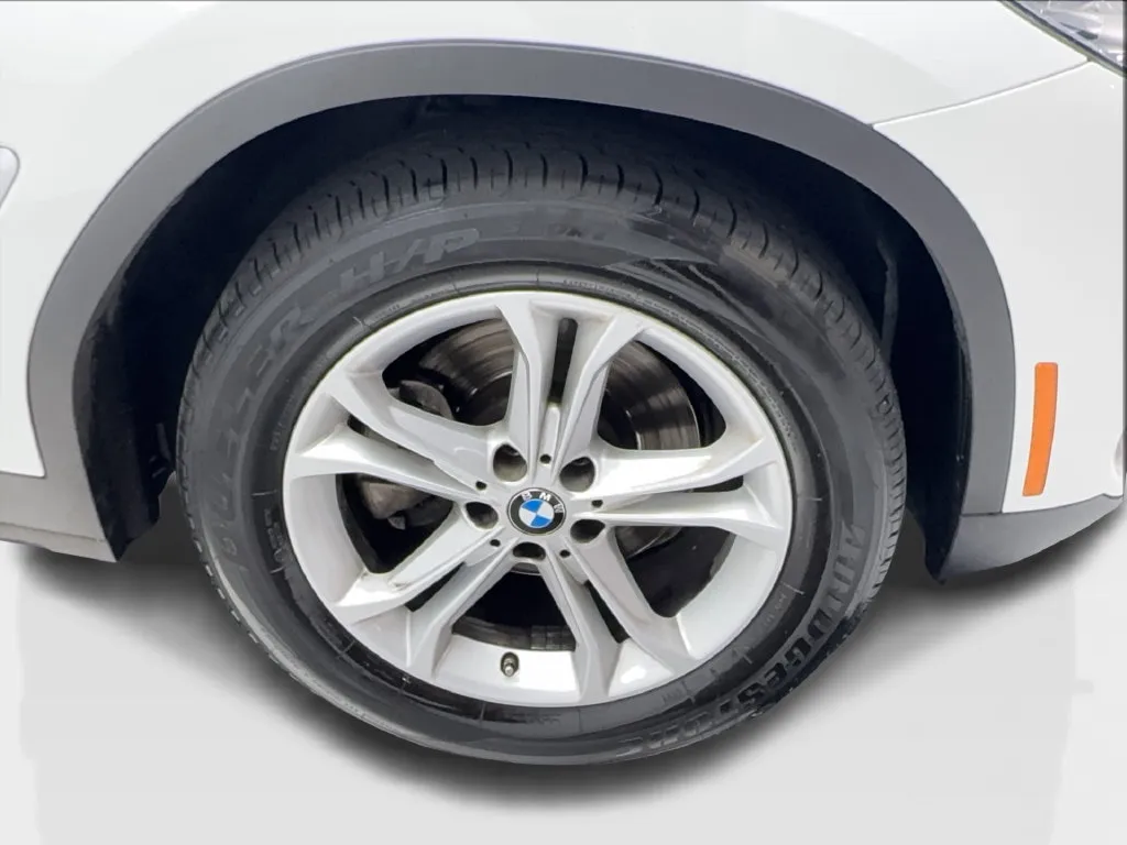 BMW X3 photo 16