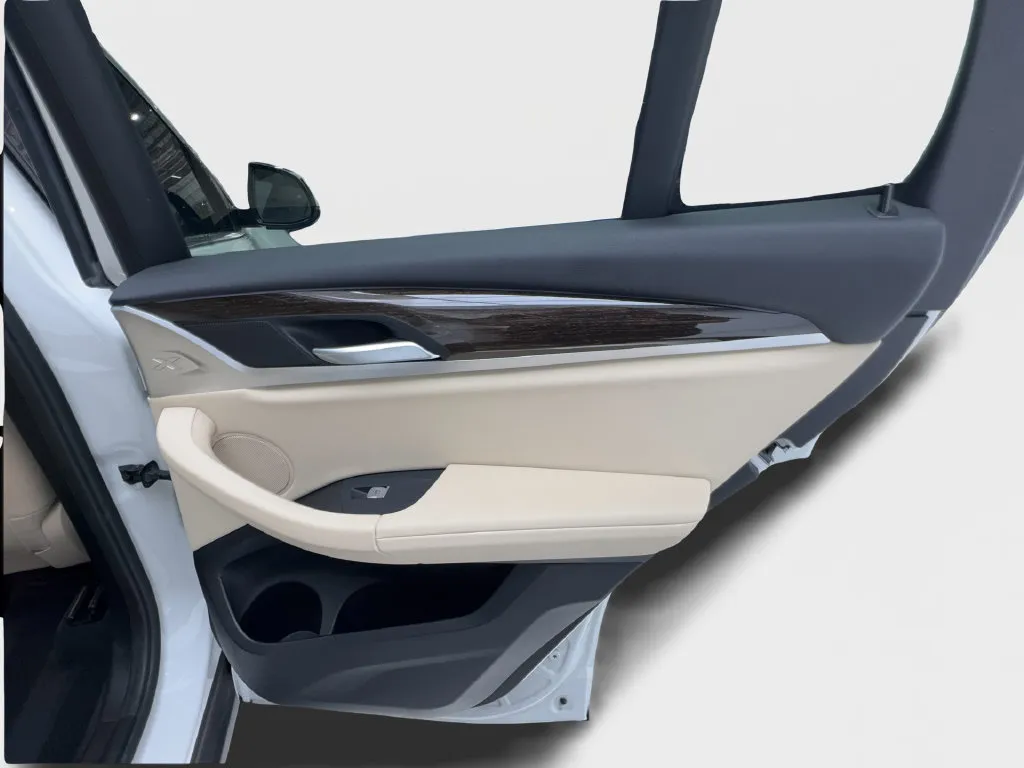 BMW X3 photo 32