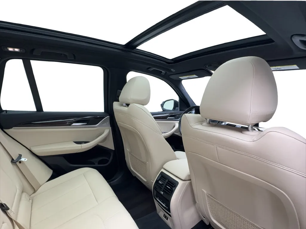 BMW X3 photo 30