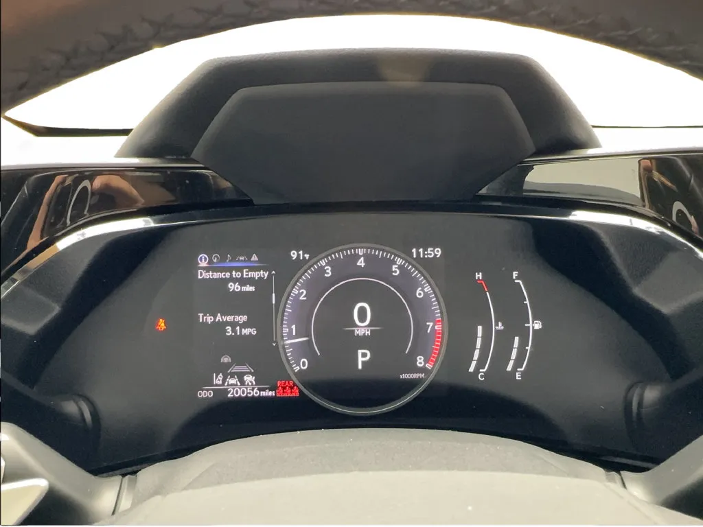 Lexus NX photo 45
