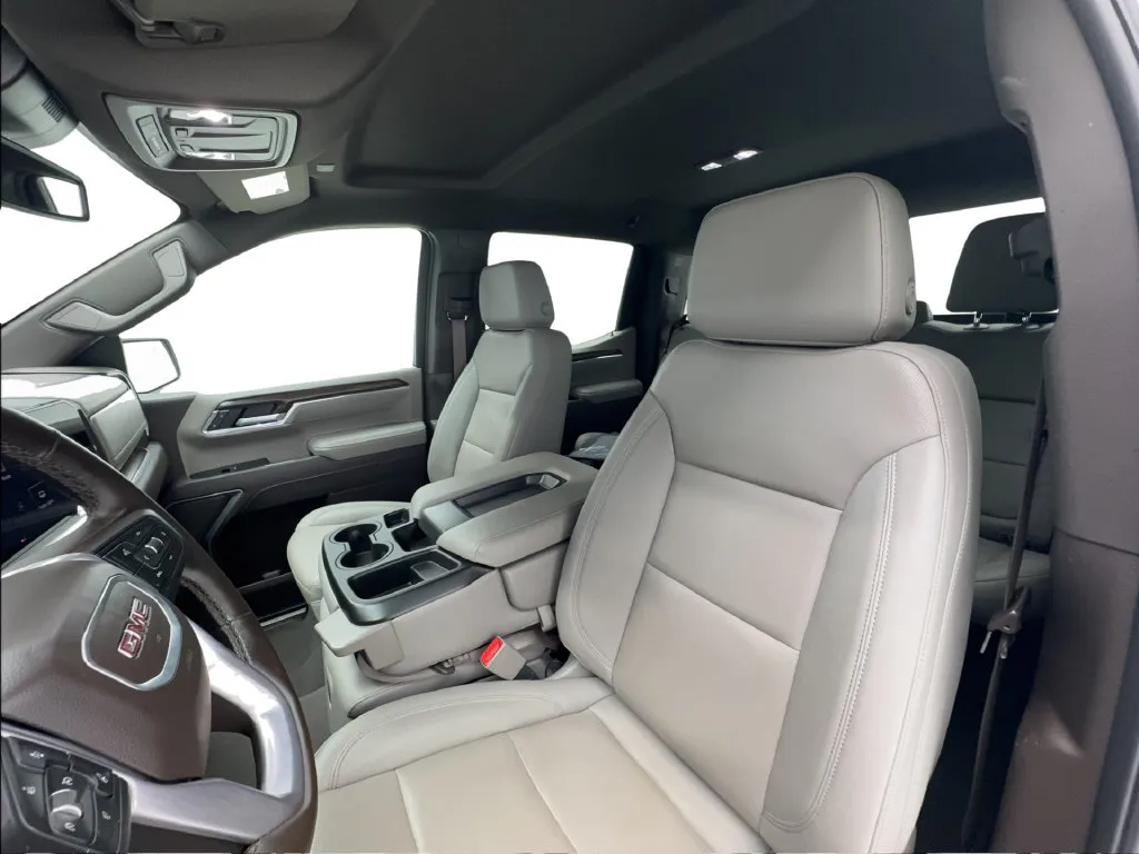 GMC Sierra photo 20