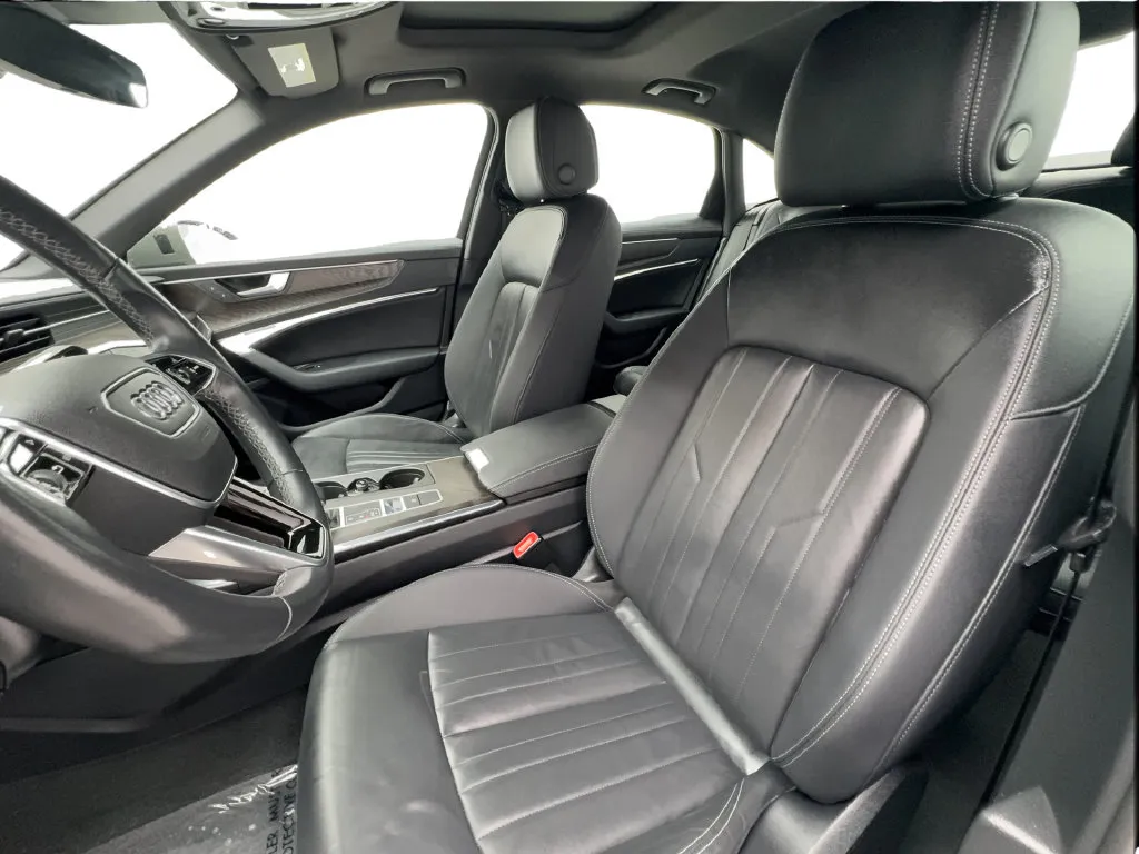 Audi A6 photo 23